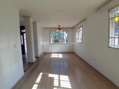 Casa en venta en El Tabor, Barranquilla · foto 2 de 20