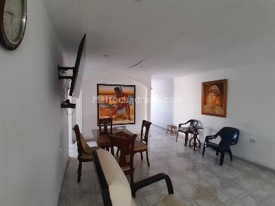 Casa en venta en Ciudad Jardin, Barranquilla · foto 3 de 13