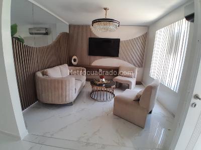 Casa de 3 alcobas en venta en La Castellana, Barranquilla, 250 m² · foto 2 de 18