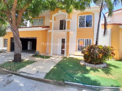 Casa de 3 alcobas en venta en La Castellana, Barranquilla, 250 m² · foto 17 de 18