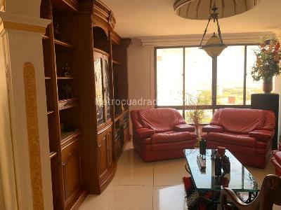 Apartamento de 4 alcobas en arriendo en El Golf, Barranquilla, 365 m² · foto 3 de 11