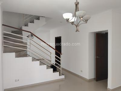 Casa en venta en Ciudad Jardin, Barranquilla · foto 2 de 15