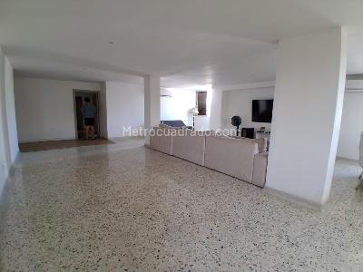 Apartamento de 4 alcobas en venta en Riomar, Barranquilla, 220 m² · foto 3 de 12