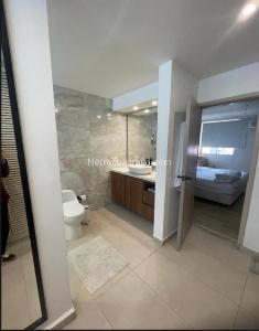 Apartamento de 4 alcobas en venta en Riomar, Barranquilla, 220 m² · foto 6 de 12