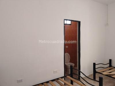 Casa de 5 alcobas en arriendo en Colombia, Barranquilla, 320 m² · foto 12 de 18