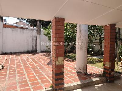 Casa de 5 alcobas en arriendo en Colombia, Barranquilla, 320 m² · foto 17 de 18