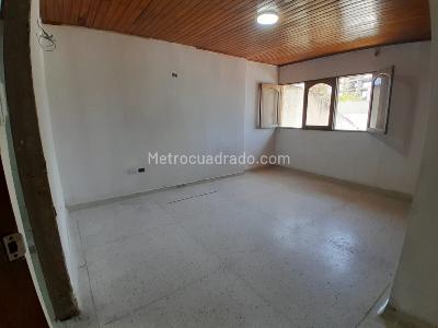 Casa de 4 alcobas en venta en Altos De Riomar, Barranquilla, 250 m² · foto 3 de 15