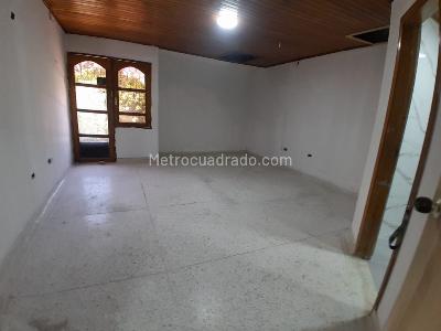 Casa de 4 alcobas en venta en Altos De Riomar, Barranquilla, 250 m² · foto 9 de 15