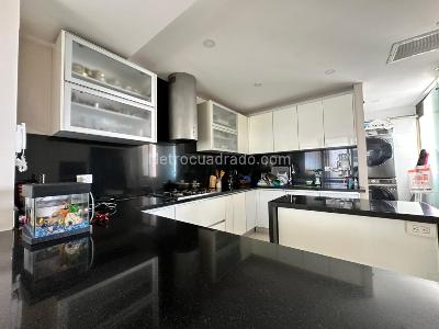Apartamento de 3 alcobas en venta en Altos De Riomar, Barranquilla, 173 m² · foto 6 de 20