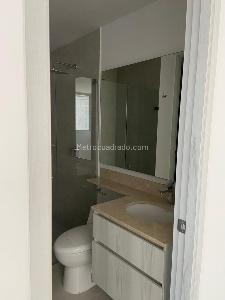 Apartamento de 3 alcobas en venta en Altos De Riomar, Barranquilla, 84 m² · foto 4 de 8