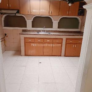 Casa de 3 alcobas en venta en Paraiso, Barranquilla, 246 m² · foto 5 de 17