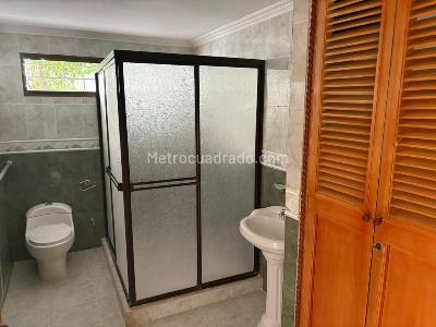 Casa de 4 alcobas en venta en Riomar, Barranquilla, 325 m² · foto 16 de 18