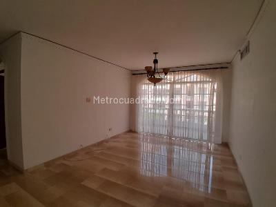 Apartamento de 3 alcobas en venta en Altos De Riomar, Barranquilla, 146 m² · foto 2 de 19