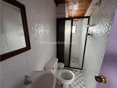 Casa de 3 alcobas en venta en Los Lagos, Rionegro, 100 m² · foto 8 de 14