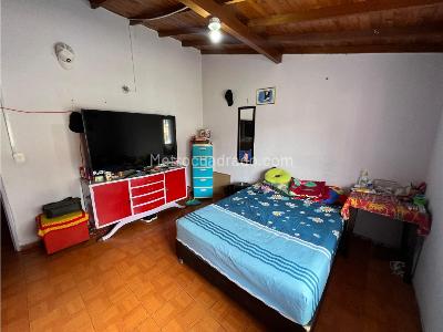 Casa de 3 alcobas en venta en Los Lagos, Rionegro, 100 m² · foto 10 de 14