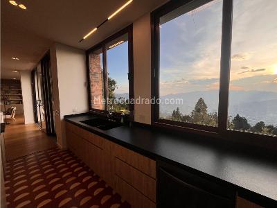 Casa de 5 alcobas en venta en Altos De Las Palmas, Medellín, 765 m² · foto 14 de 20
