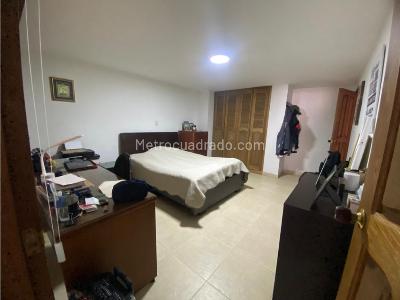 Apartamento de 3 alcobas en venta en San Antonio, Rionegro, 150 m² · foto 4 de 12