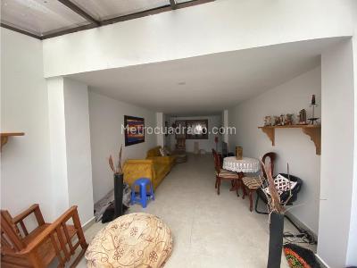 Apartamento de 3 alcobas en venta en San Antonio, Rionegro, 150 m² · foto 7 de 12