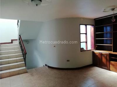 Casa de 5 alcobas en venta en La Alameda, Rionegro, 320 m² · foto 6 de 9