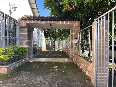 Casa de 4 alcobas en venta en San Fernando, Cali, 300 m² · foto 19 de 20
