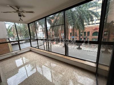 Apartamento de 3 alcobas en venta en Versalles, Cali, 120 m² · foto 16 de 17