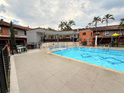 Casa de 3 alcobas en venta en Seminario, Cali, 130 m² · foto 2 de 14