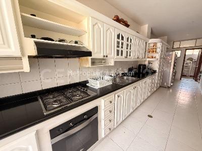 Casa de 4 alcobas en venta en Ciudad Jardin, Cali, 243 m² · foto 2 de 20
