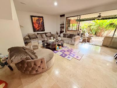 Casa de 4 alcobas en venta en Ciudad Jardin, Cali, 243 m² · foto 12 de 20
