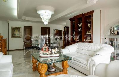 Apartamento de 4 alcobas en venta en San Fernando, Cali, 294 m² · foto 4 de 17
