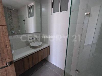 Apartamento de 3 alcobas en venta en Ciudad Jardin, Cali, 93 m² · foto 7 de 13