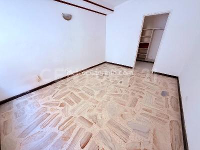 Casa de 3 alcobas en venta en La Flora, Cali, 175 m² · foto 11 de 13