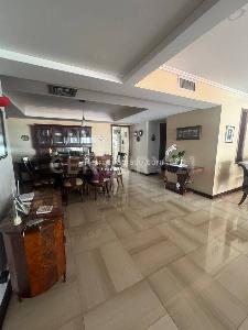 Apartamento de 2 alcobas en venta en El Peñon, Cali, 200 m² · foto 2 de 9