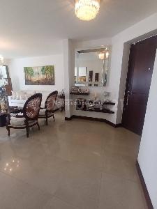 Apartamento de 3 alcobas en venta en Aguacatal, Cali, 182 m² · foto 3 de 15