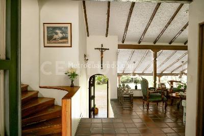Casa de 4 alcobas en venta en Ciudad Jardin, Cali, 1507 m² · foto 9 de 20