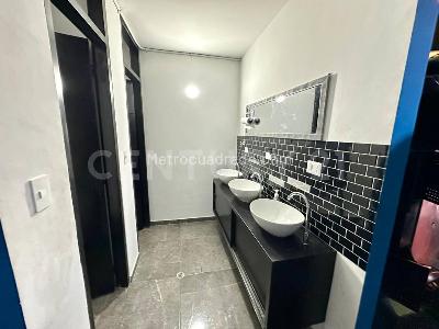Casa de 4 alcobas en venta en La Flora, Cali, 330 m² · foto 11 de 19
