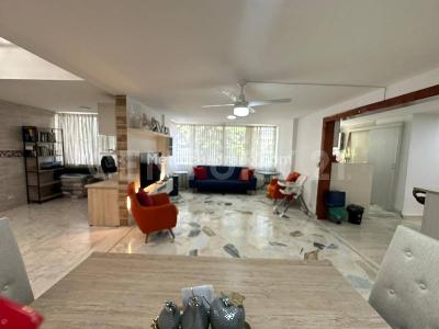 Apartamento de 3 alcobas en venta en Santa Monica Residencial, Cali, 158 m² · foto 3 de 19