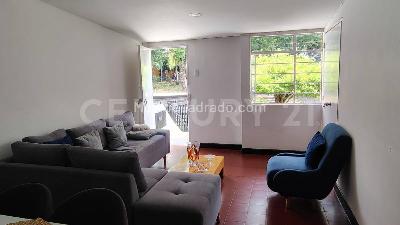 Casa de 5 alcobas en venta en Santa Isabel, Cali, 217 m² · foto 3 de 10