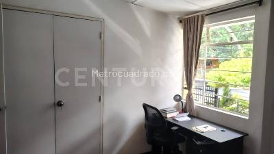 Casa de 5 alcobas en venta en Santa Isabel, Cali, 217 m² · foto 6 de 10