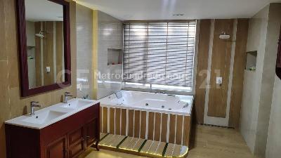 Casa de 5 alcobas en venta en La Flora, Cali, 226 m² · foto 12 de 19