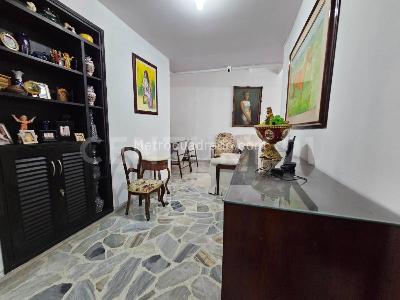 Apartamento de 3 alcobas en venta en Guadalupe, Cali, 135 m² · foto 8 de 20