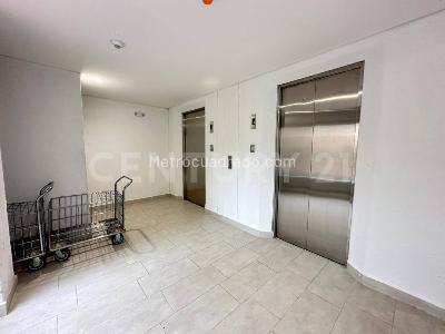 Apartamento de 3 alcobas en venta en Valle Del Lili, Cali, 99 m² · foto 13 de 14