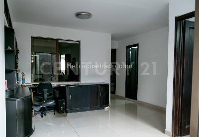Apartamento de 3 alcobas en venta en San Fernando, Cali, 227 m² · foto 16 de 20