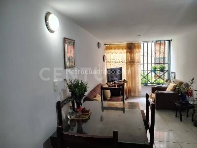 Apartamento de 3 alcobas en venta en Calima, Cali, 60 m² · foto 5 de 9