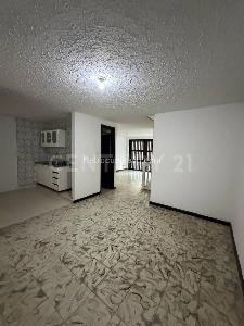Casa de 5 alcobas en venta en Departamental, Cali, 90 m² · foto 10 de 12