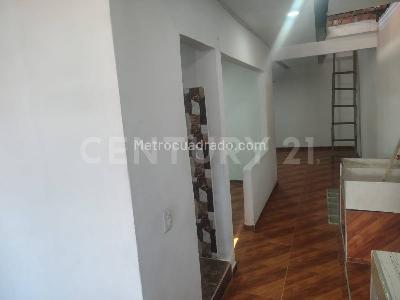 Casa de 2 alcobas en venta en Floralia, Cali, 105 m² · foto 4 de 9