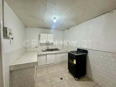 Apartamento en arriendo en Santa Rita, Cali · foto 3 de 9