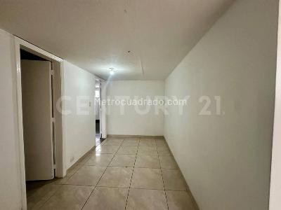 Apartamento en arriendo en Santa Rita, Cali · foto 7 de 9