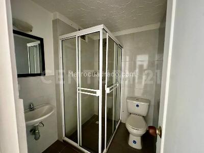 Apartamento de 2 alcobas en venta en Juanambu, Cali, 95 m² · foto 4 de 9