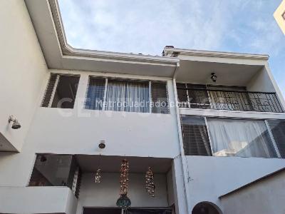 Casa de 5 alcobas en venta en Granada, Cali, 650 m² · foto 7 de 8