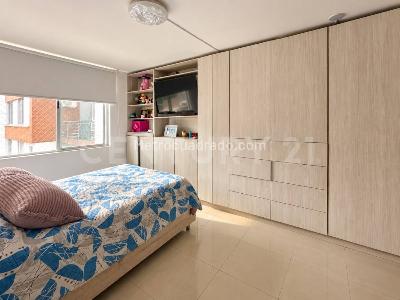 Apartamento en venta en La Flora, Cali · foto 4 de 9